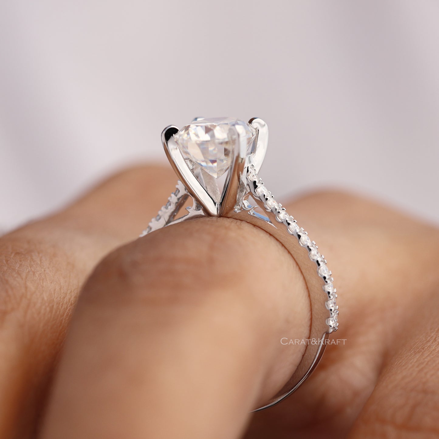 0.50 to 3.0 CT Oval Cut Lab Grown Diamond Engagement Ring
