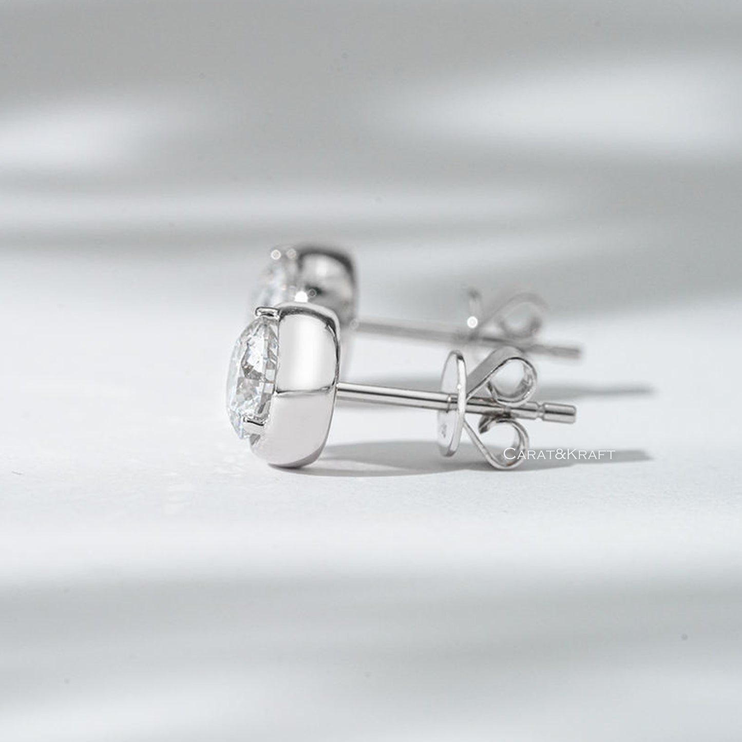 Moissanite Earrings Round-cut Stud Earrings Solitaire 14k Yellow / White / Rose Gold, Push-back