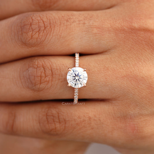 Round Brilliant Cut Colorless Moissanite Ring, view 2