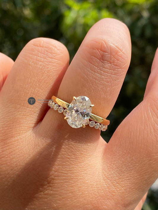 Oval Moissanite Diamond Hidden Halo Engagement Ring Set