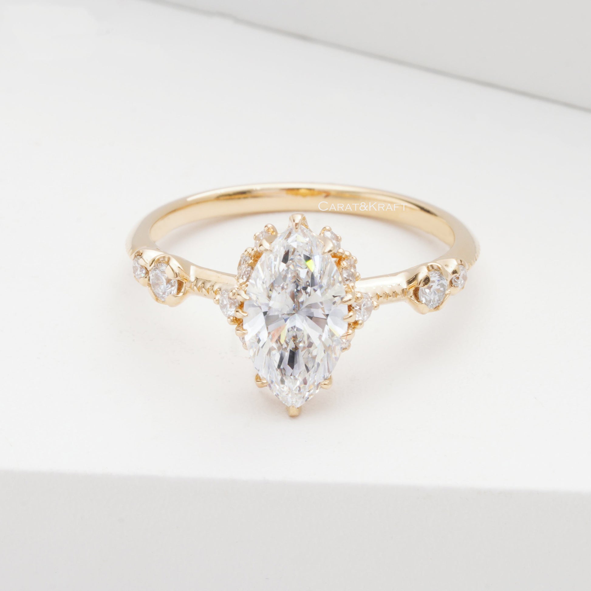 lab grown diamond engagement ring