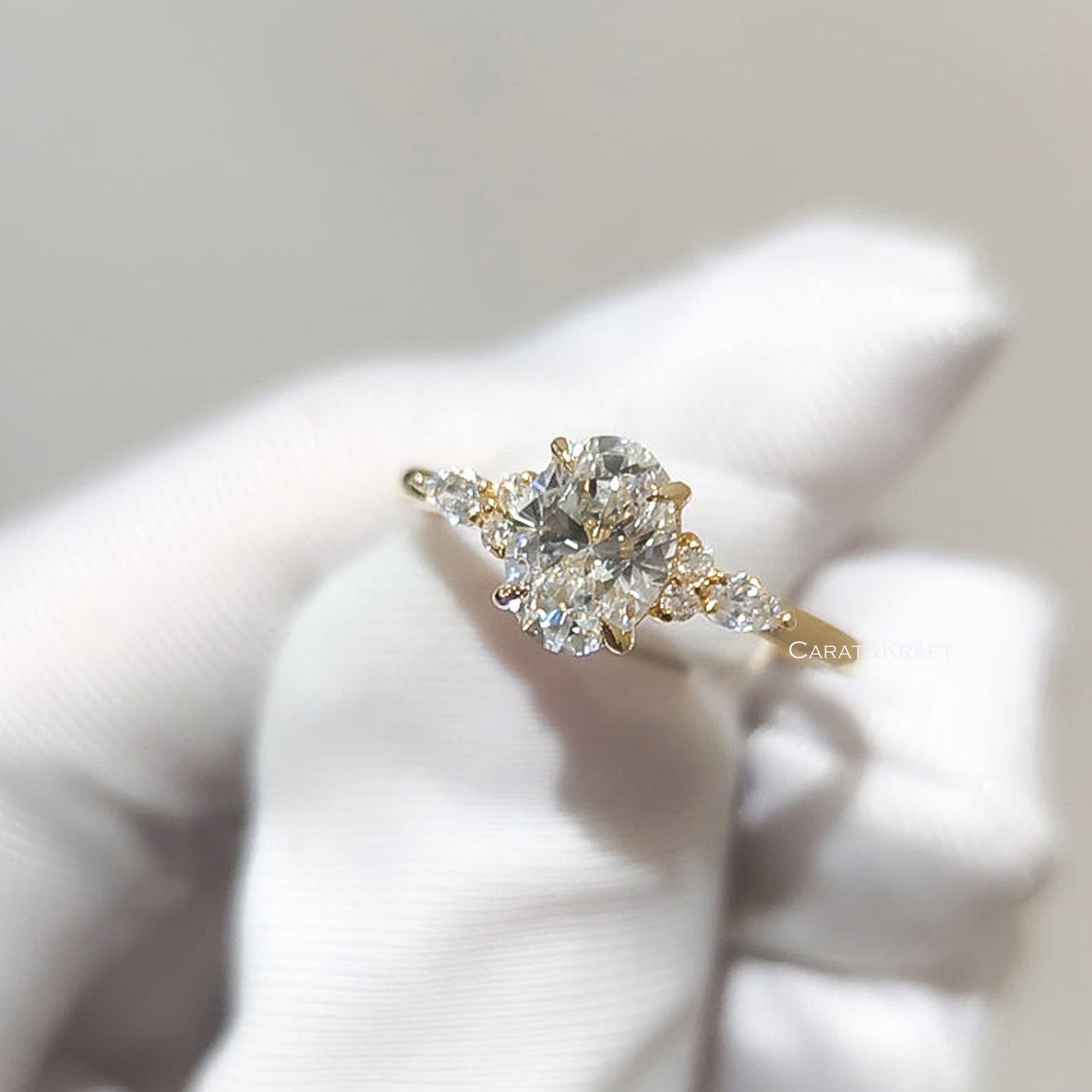 lab grown diamond engagement ring