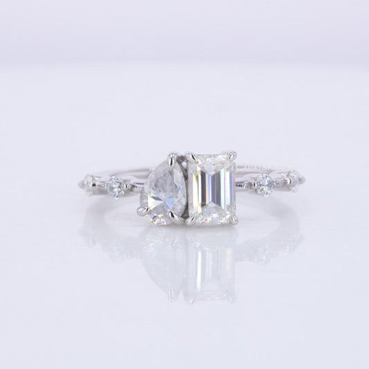 Lab Grown Diamond Engagement Ring