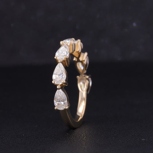 Lab grown Diamond Band