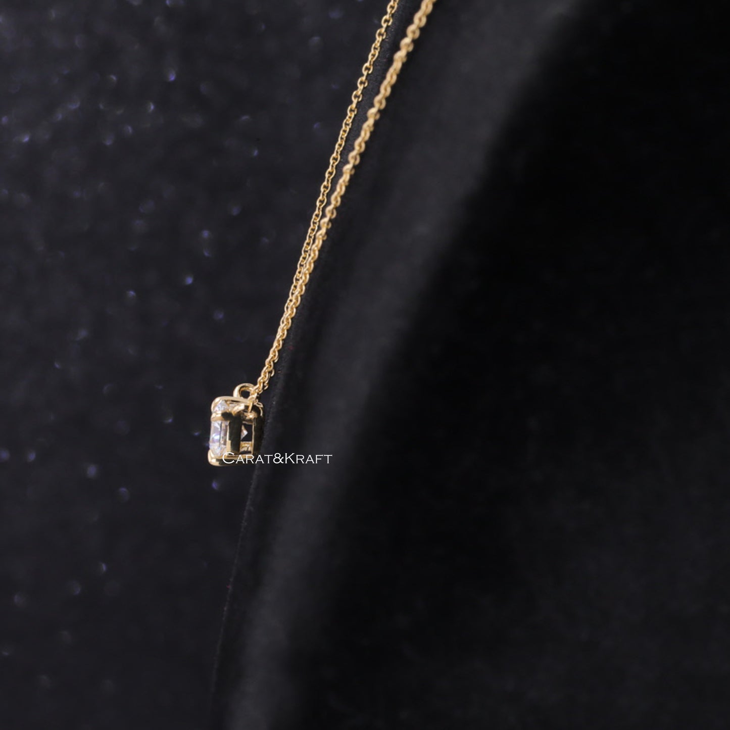 14k Solid gold Lab grown Diamond Pendant