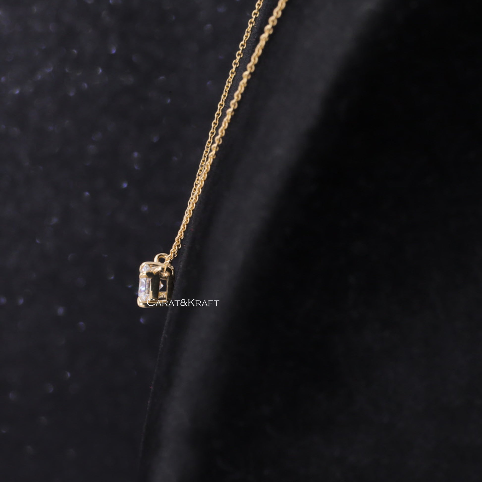 14k Solid gold Lab grown Diamond Pendant