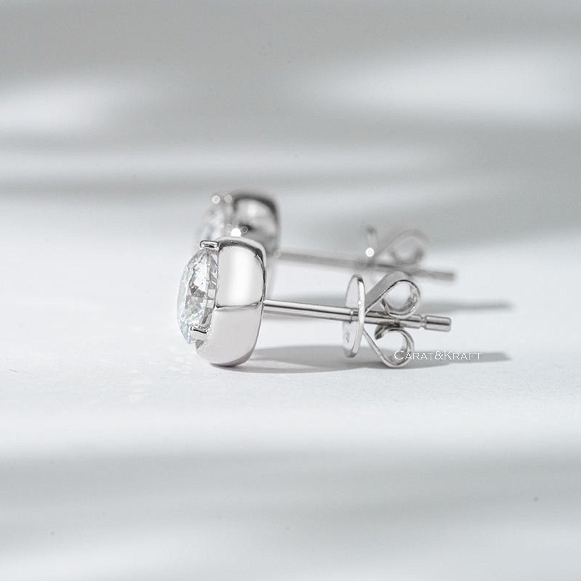 Moissanite Earrings Round-cut Stud Earrings Solitaire 14k Yellow / White / Rose Gold, Push-back