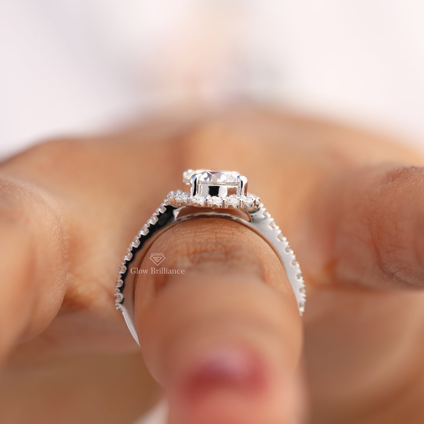 Round Cut Halo Moissanite Engagement Ring