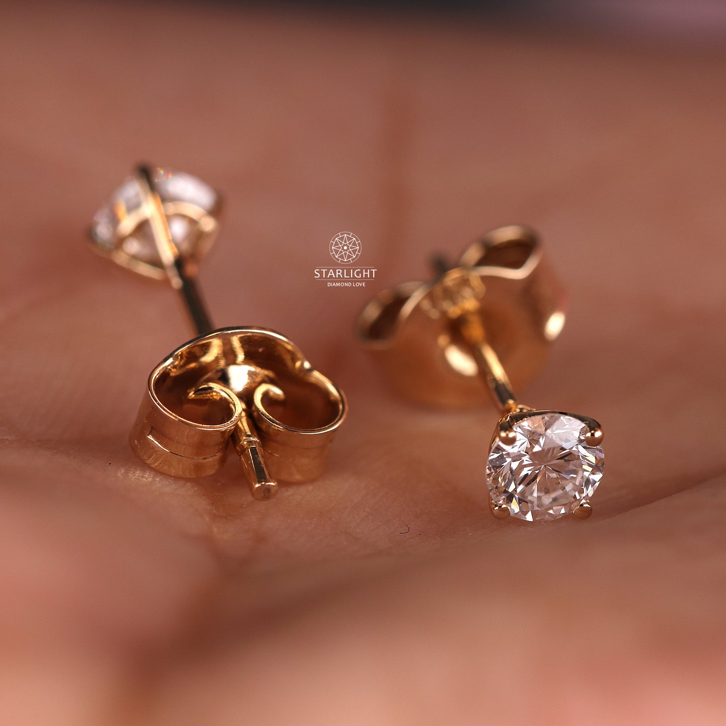 1ct TCW Round Cut Lab Grown Diamond Stud Earrings