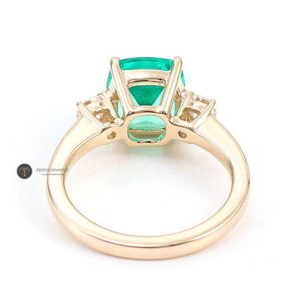 Green Cushion cut Moissanite Old Mine three stone Engagement Ring, view 5