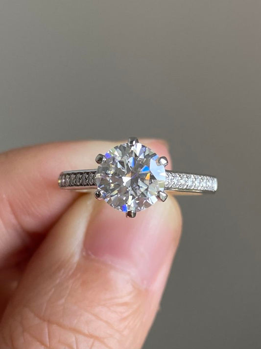 Round Cut Moissanite Solitaire Engagement Ring