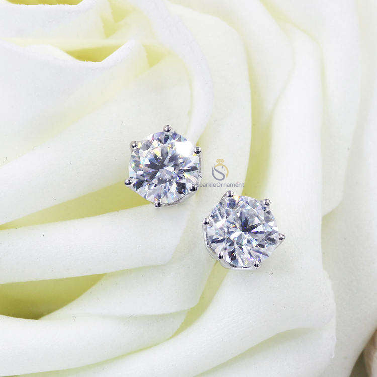 Lab Grown Diamond OMC Round Stud Earring