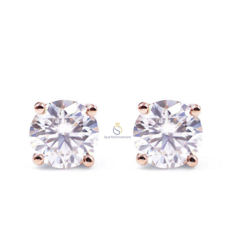 Round Lab Grown Diamond Stud Earring For Women