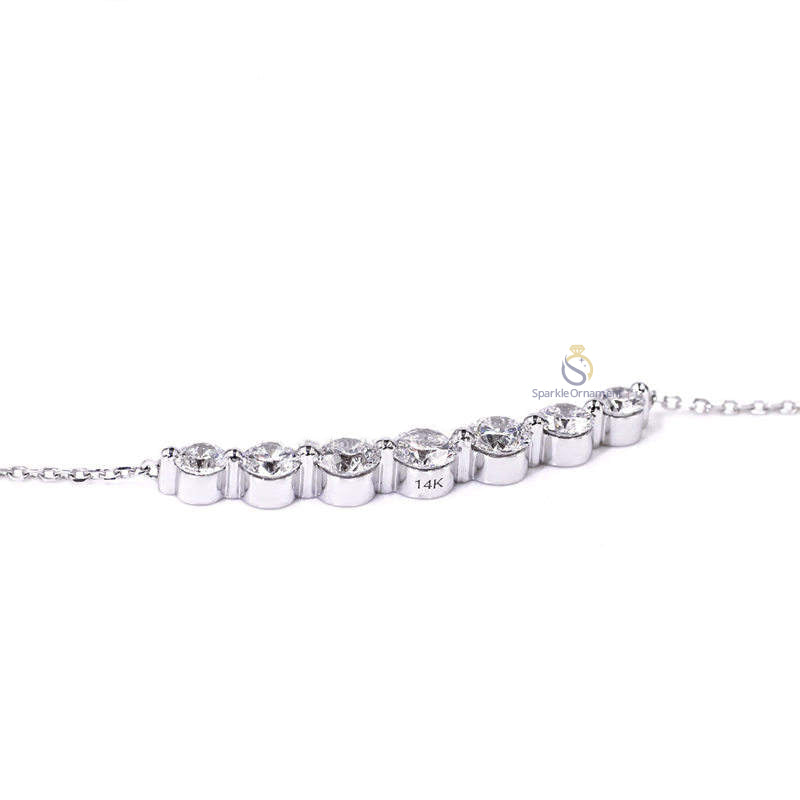 Lab Grown Round Cut Diamond Cluster Necklace