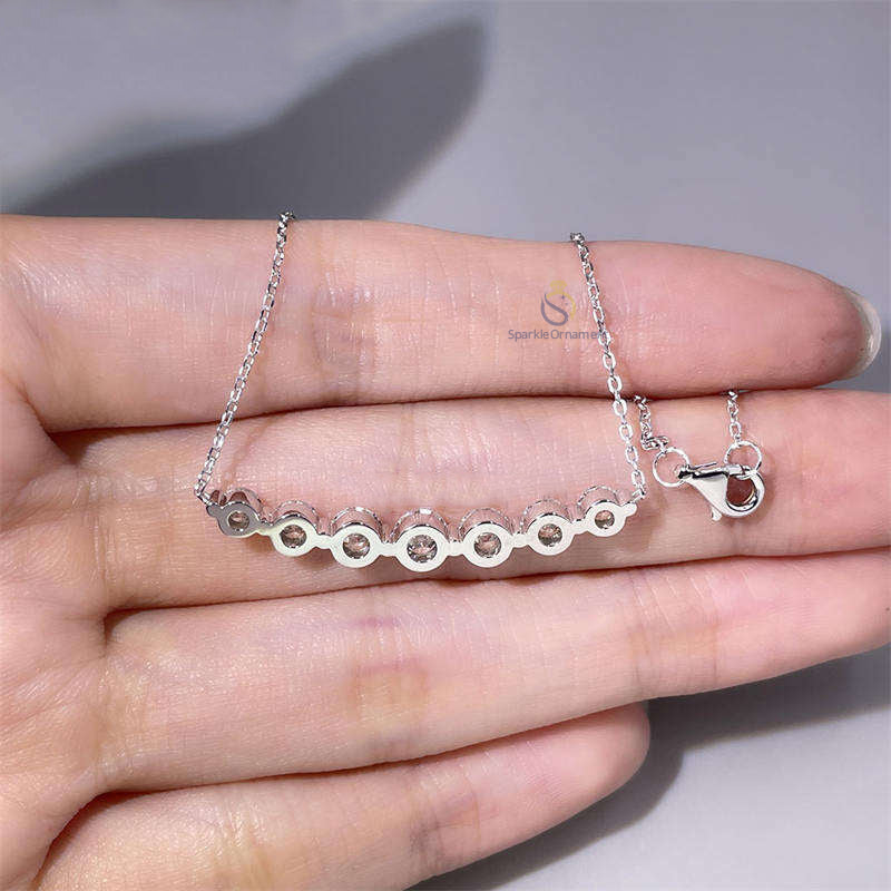 Lab Grown Round Cut Diamond Cluster Necklace